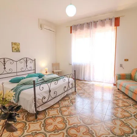 Holiday home Casa Isabel A 10 Posti Otranto