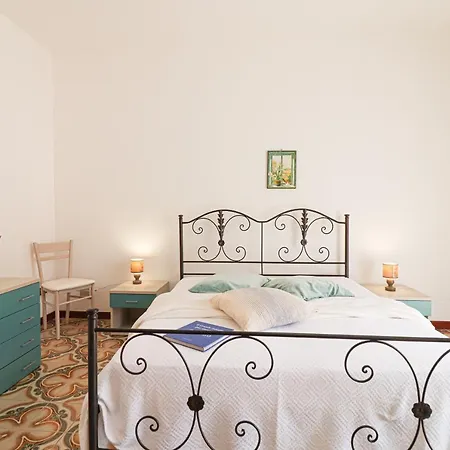 Holiday home Casa Isabel A 10 Posti