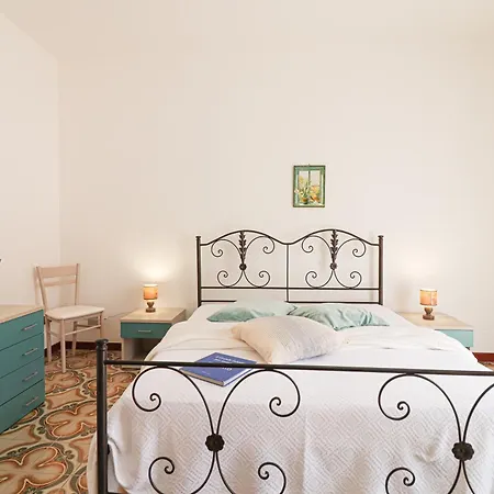 Semesterbostad Casa Isabel A 10 Posti *